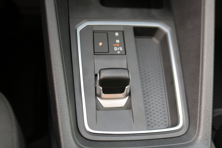Vehicle Image 26