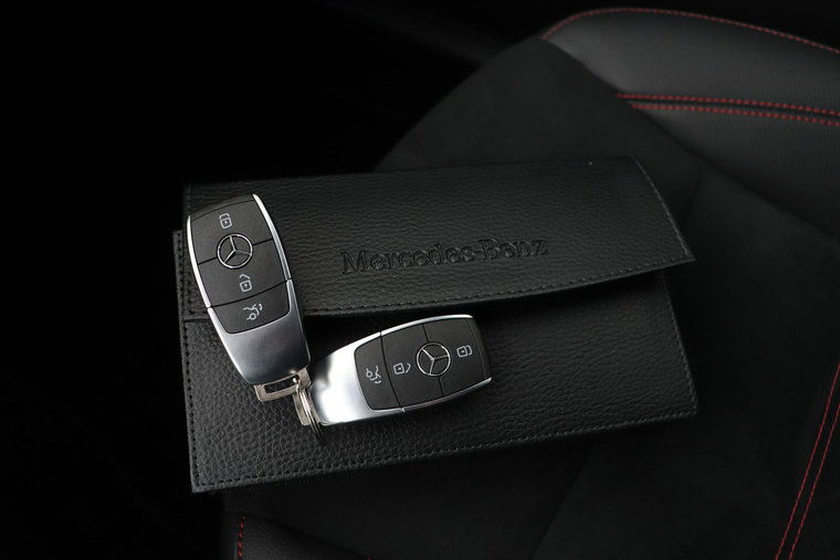 Vehicle Image 18