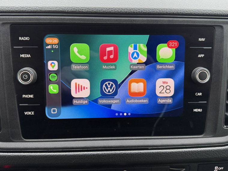 Vehicle Image 18