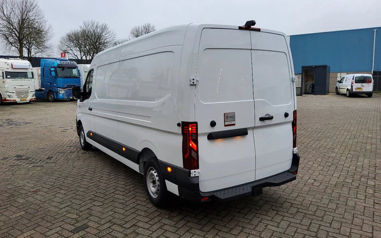 Vehicle Image 15