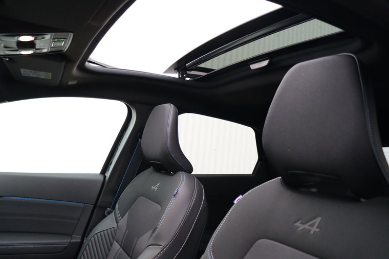 Vehicle Image 36