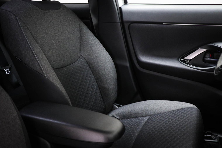 Vehicle Image 10