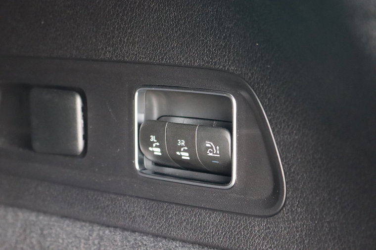 Vehicle Image 39