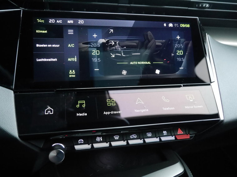 Vehicle Image 35