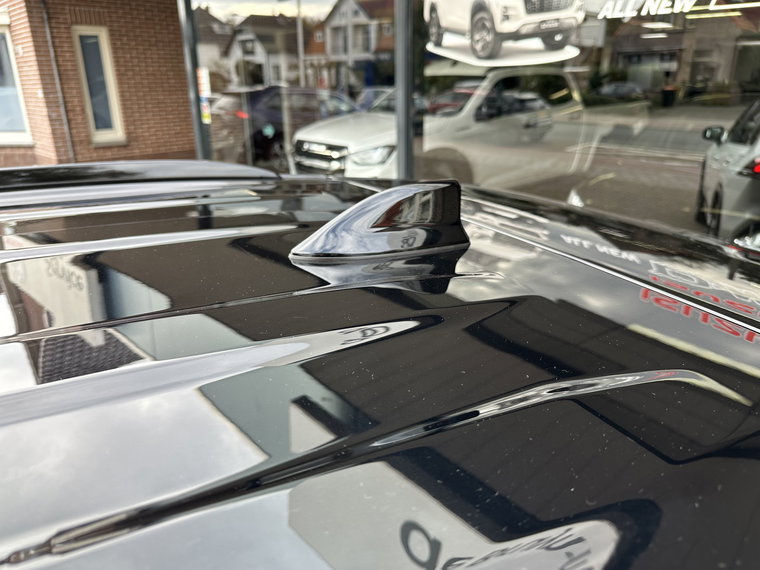 Vehicle Image 22