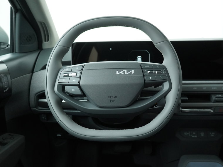 Vehicle Image 39