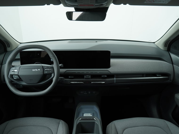 Vehicle Image 40