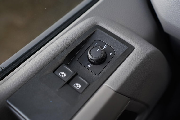 Vehicle Image 39
