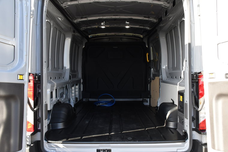 Vehicle Image 35