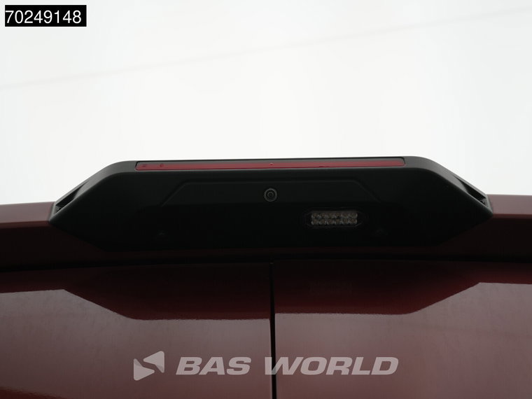 Vehicle Image 37