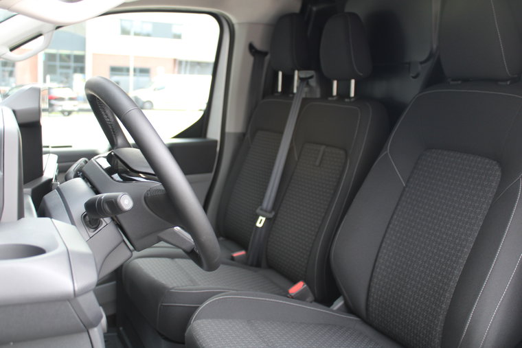 Vehicle Image 36
