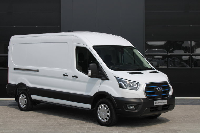 Vehicle Image 28