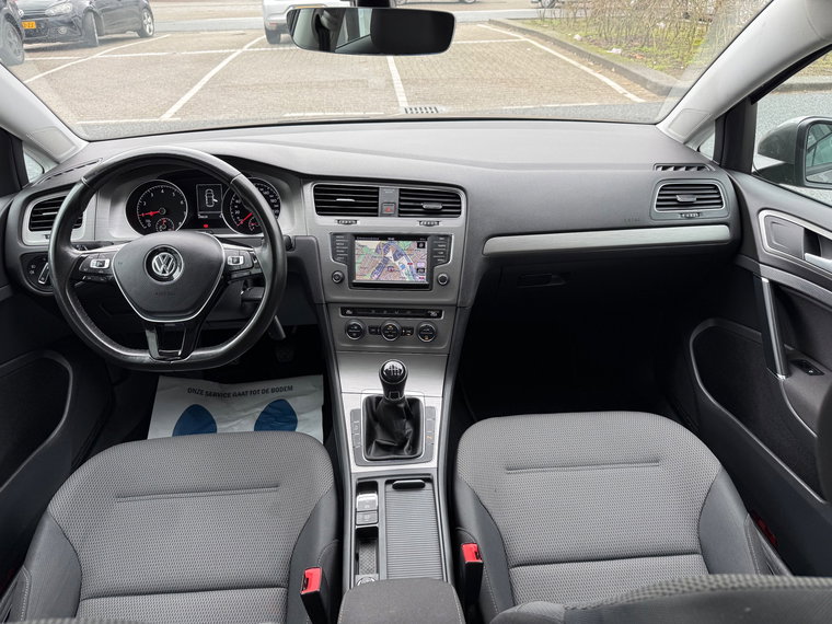 Vehicle Image 26