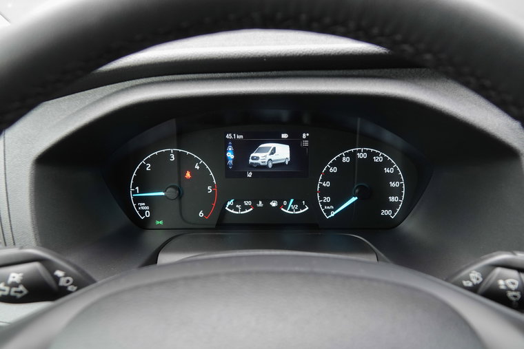 Vehicle Image 14