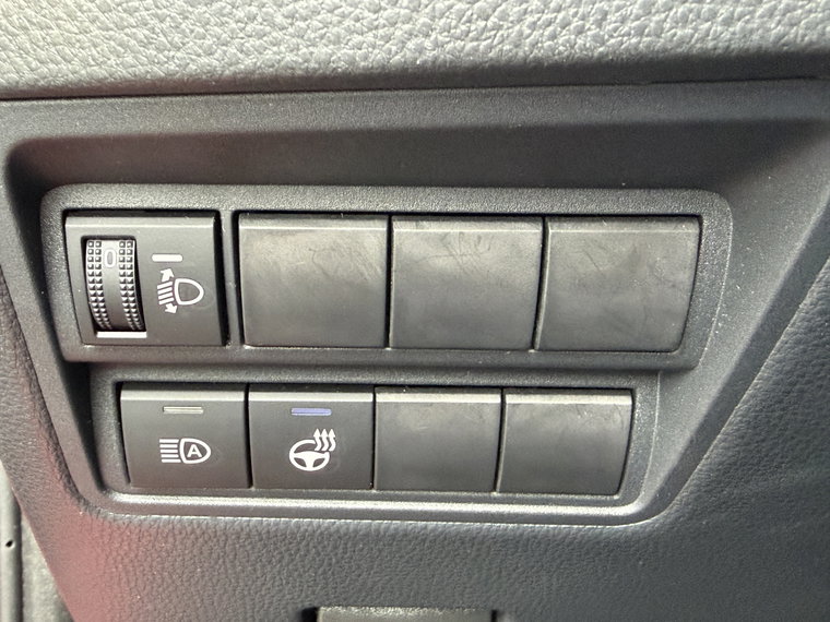 Vehicle Image 26