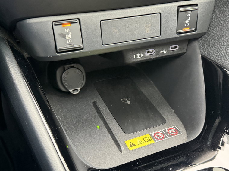 Vehicle Image 30