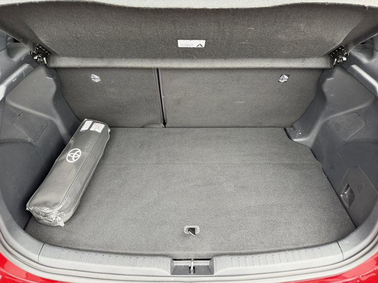 Vehicle Image 33