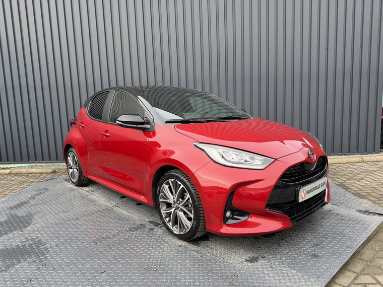 Vehicle Image 7