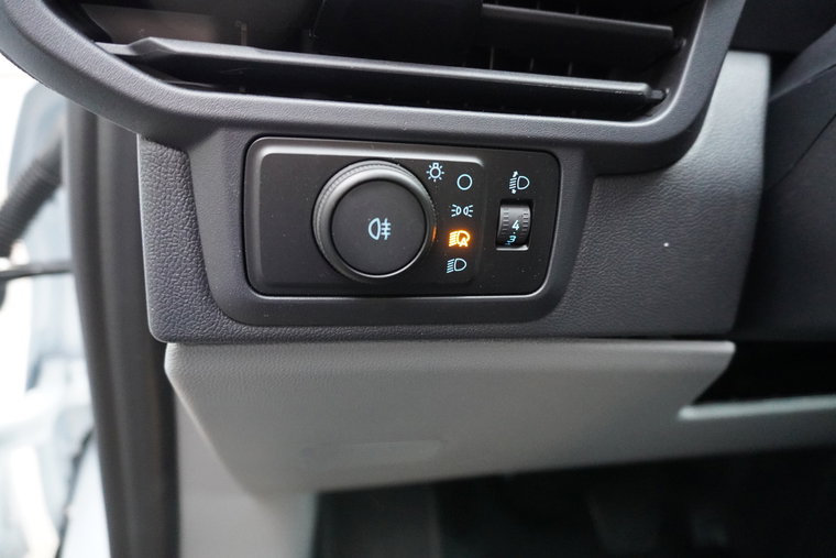 Vehicle Image 24