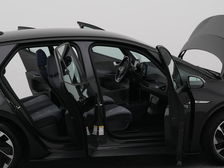 Vehicle Image 35