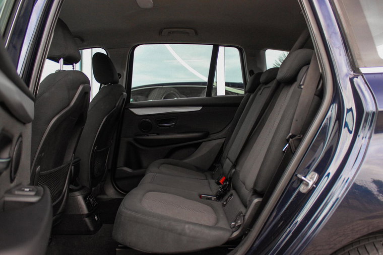 Vehicle Image 18