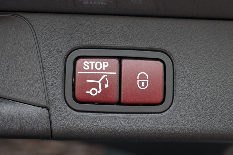 Vehicle Image 35
