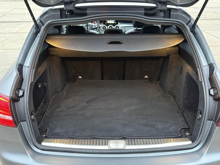 Vehicle Image 33