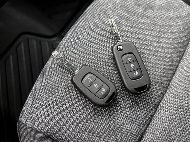 Vehicle Image 23