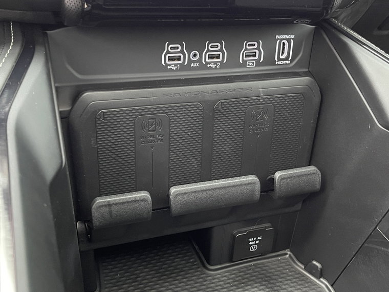 Vehicle Image 39