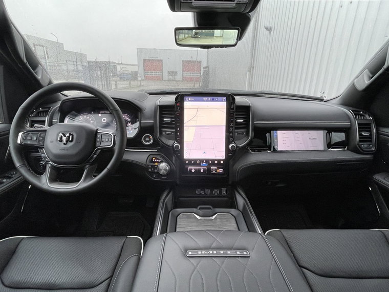 Vehicle Image 48