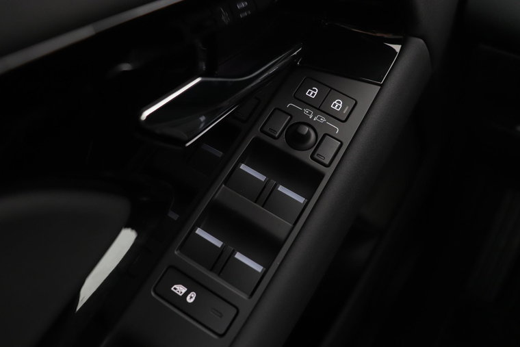 Vehicle Image 50