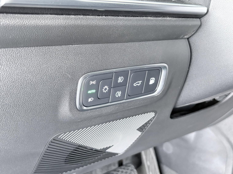 Vehicle Image 41