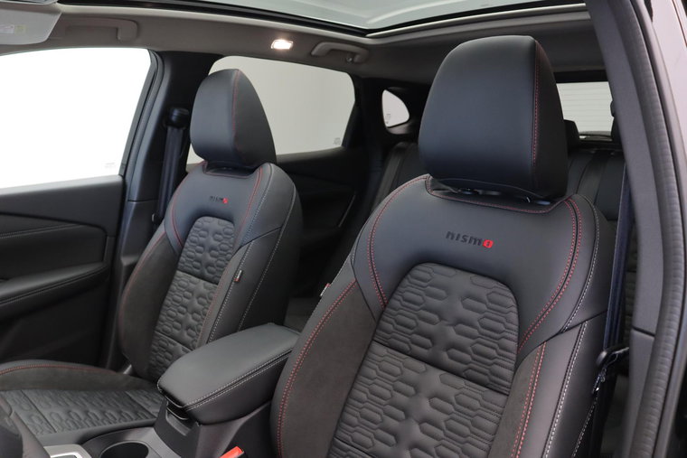 Vehicle Image 60