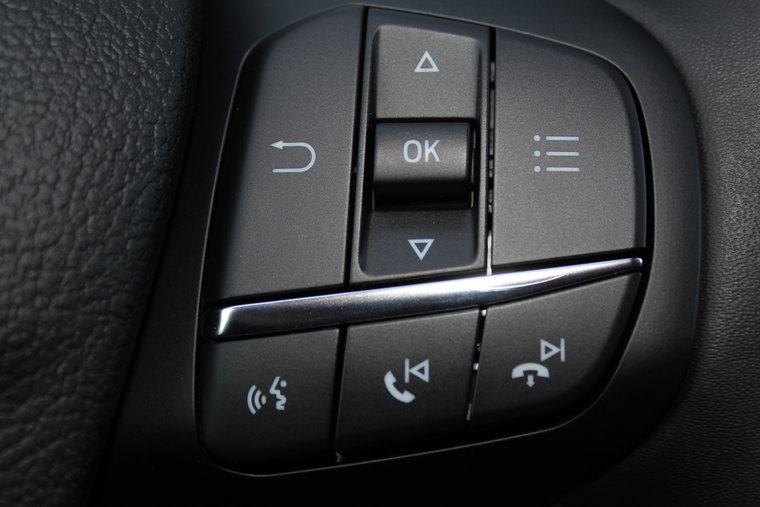 Vehicle Image 24