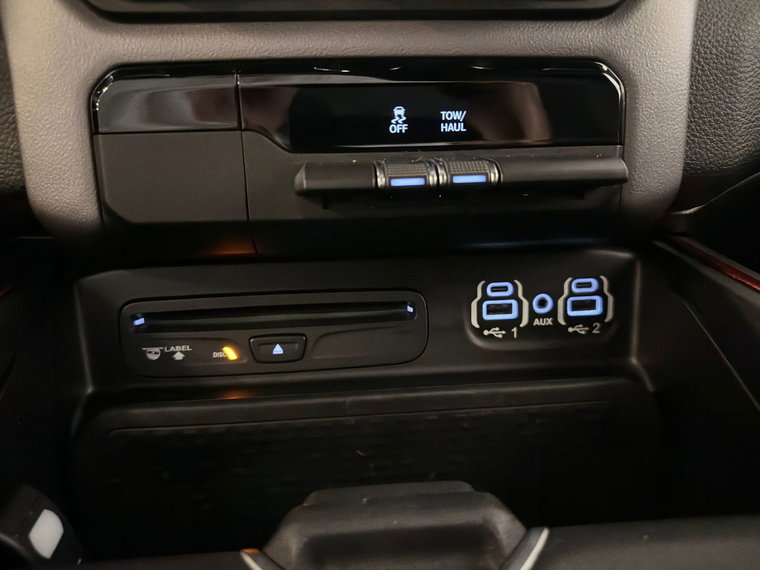 Vehicle Image 39