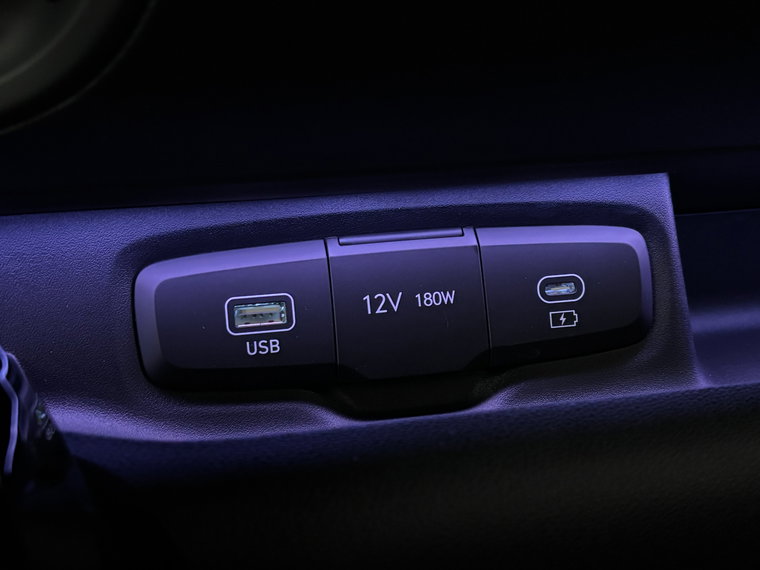 Vehicle Image 31