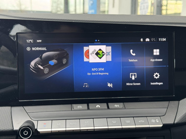 Vehicle Image 35