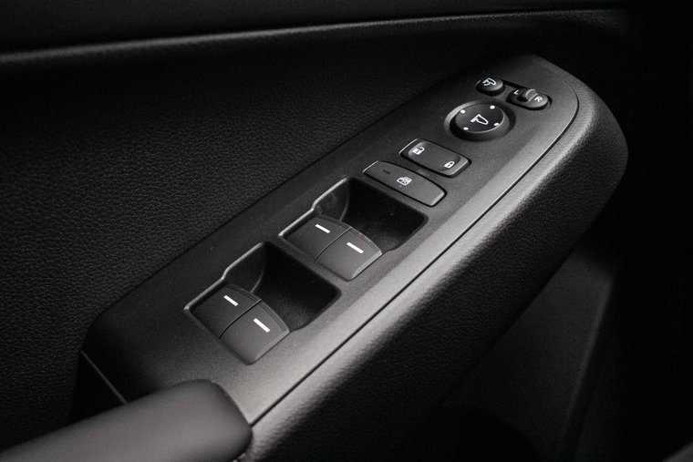 Vehicle Image 44