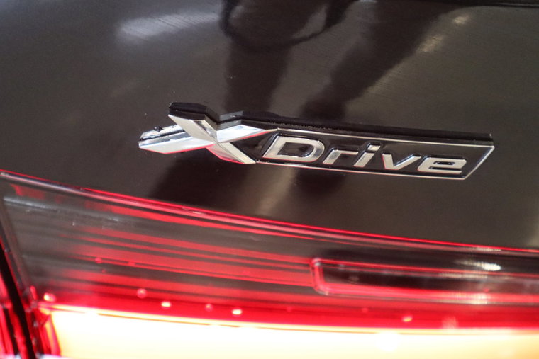 Vehicle Image 35