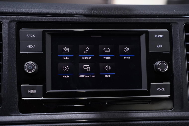 Vehicle Image 28