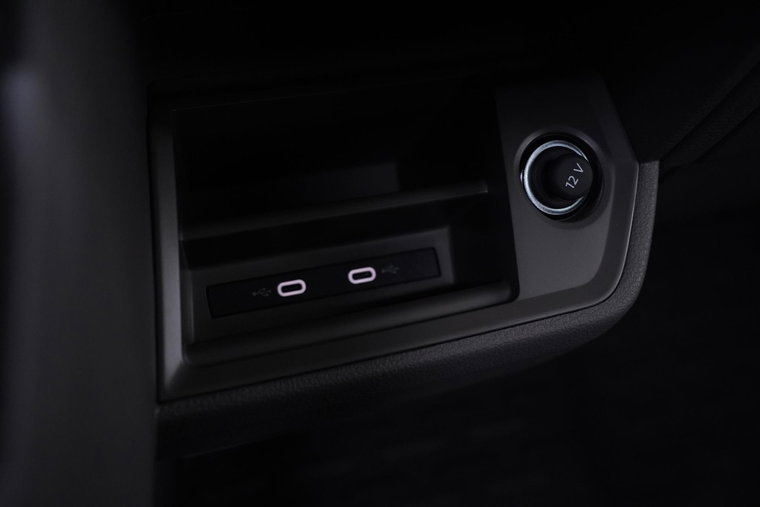Vehicle Image 37
