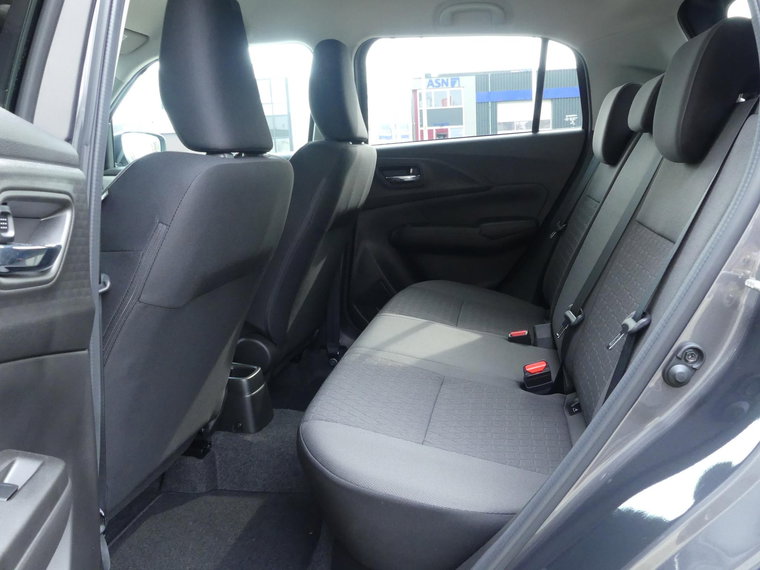 Vehicle Image 20