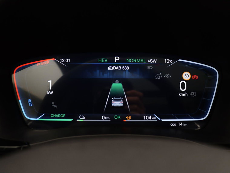 Vehicle Image 25
