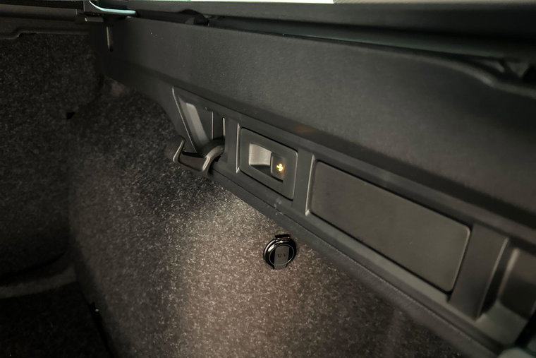 Vehicle Image 33
