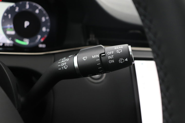 Vehicle Image 47