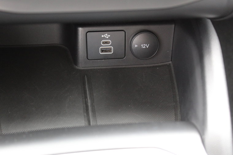 Vehicle Image 22