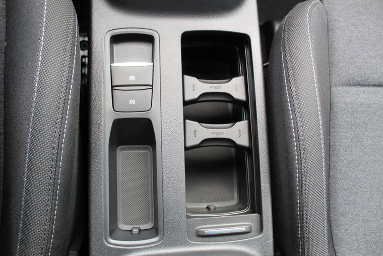 Vehicle Image 24