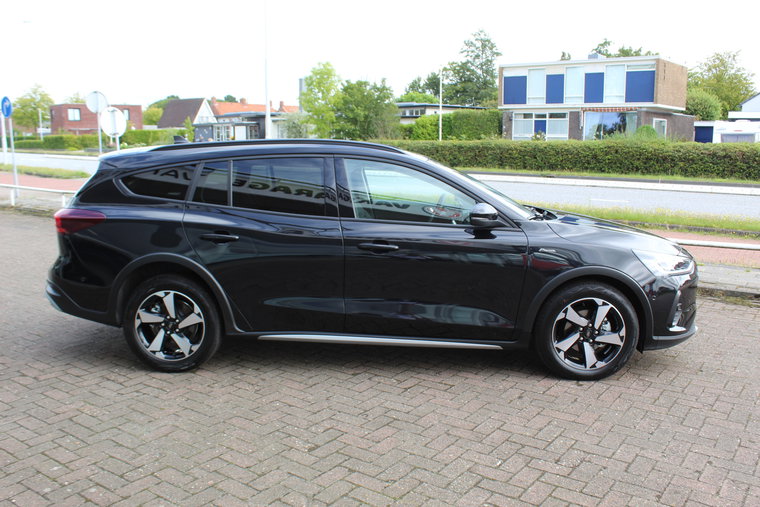 Vehicle Image 45