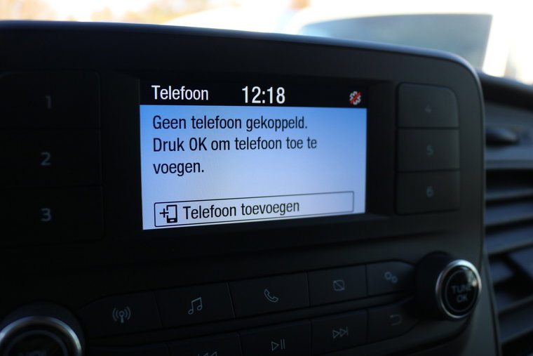 Vehicle Image 32
