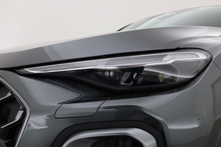 Vehicle Image 50